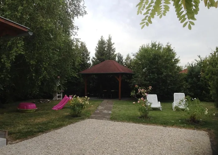 度假居 Balla Nyaralo 希欧福克